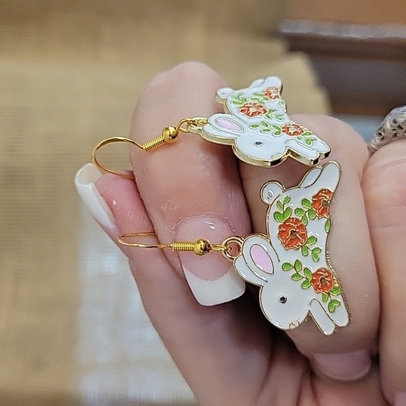 FLORAL WHIMSY Rabbit Charm Earrings, 925 wires - Picture 4 of 6